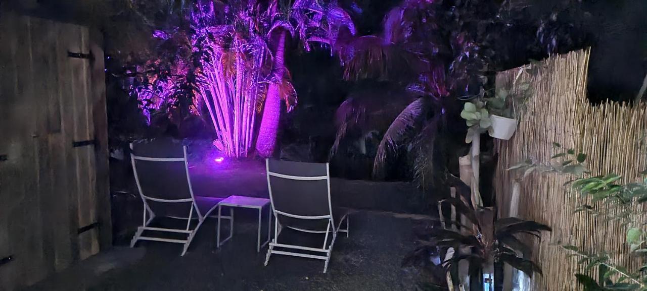 Gite Kaz A Topaze, Piscine, Jardin Tropical Sainte-Rose Eksteriør bilde
